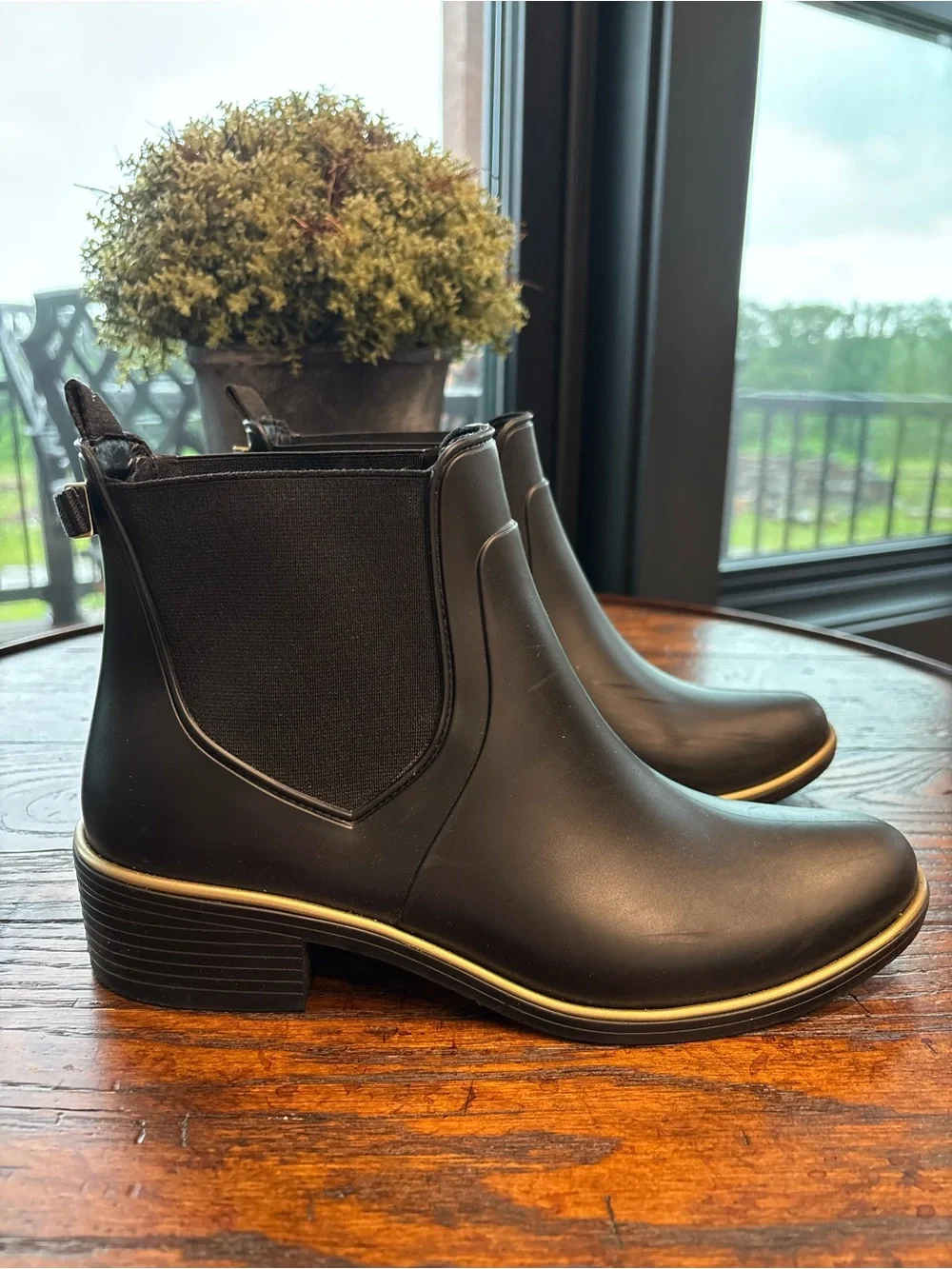 Kate Spade New York SEDGEWICK Black Rubber Rain Boots,Feminine,Chelsea Ankle, 8